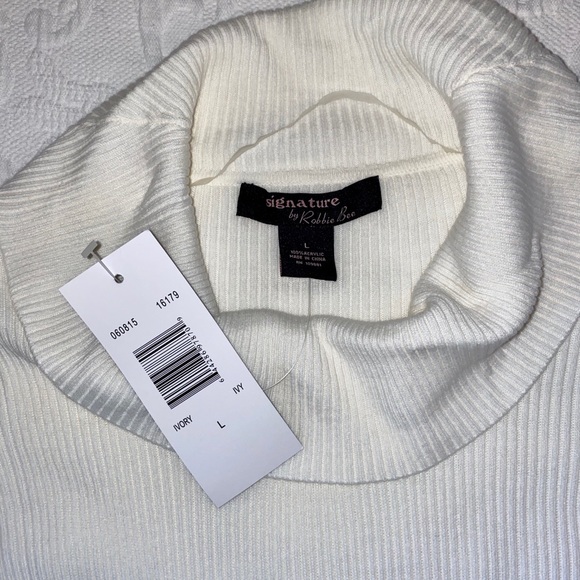 NWT ivory sweater dress - Picture 2 of 3